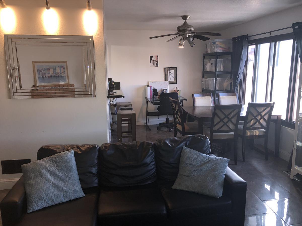Sfo Crashpad Hostel เดลีซิตี ภายนอก รูปภาพ